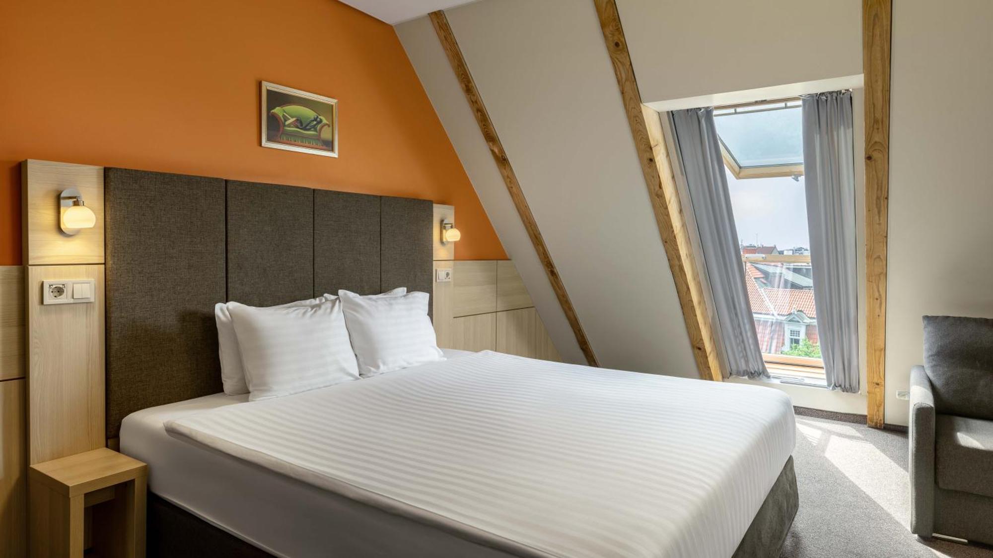 Wellton Riga Hotel & Spa Exterior photo