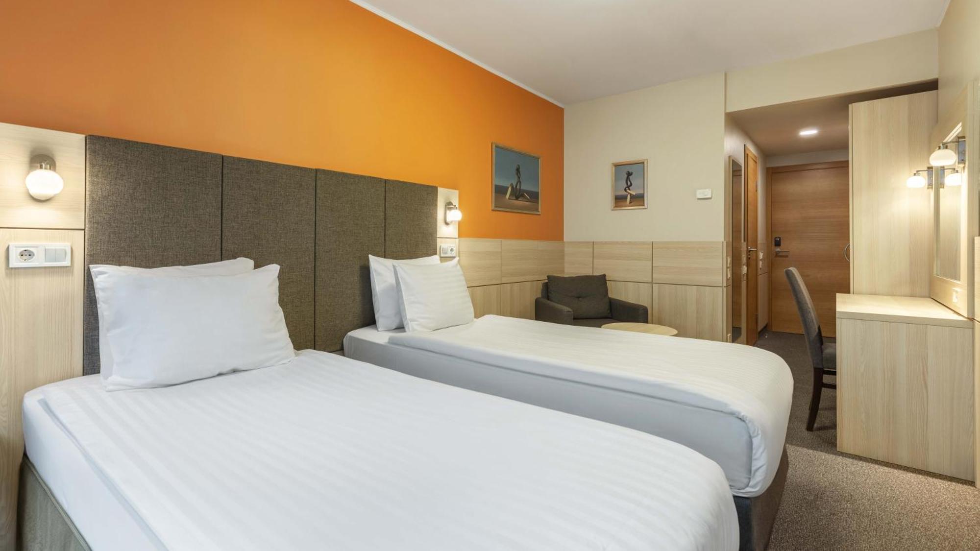 Wellton Riga Hotel & Spa Exterior photo