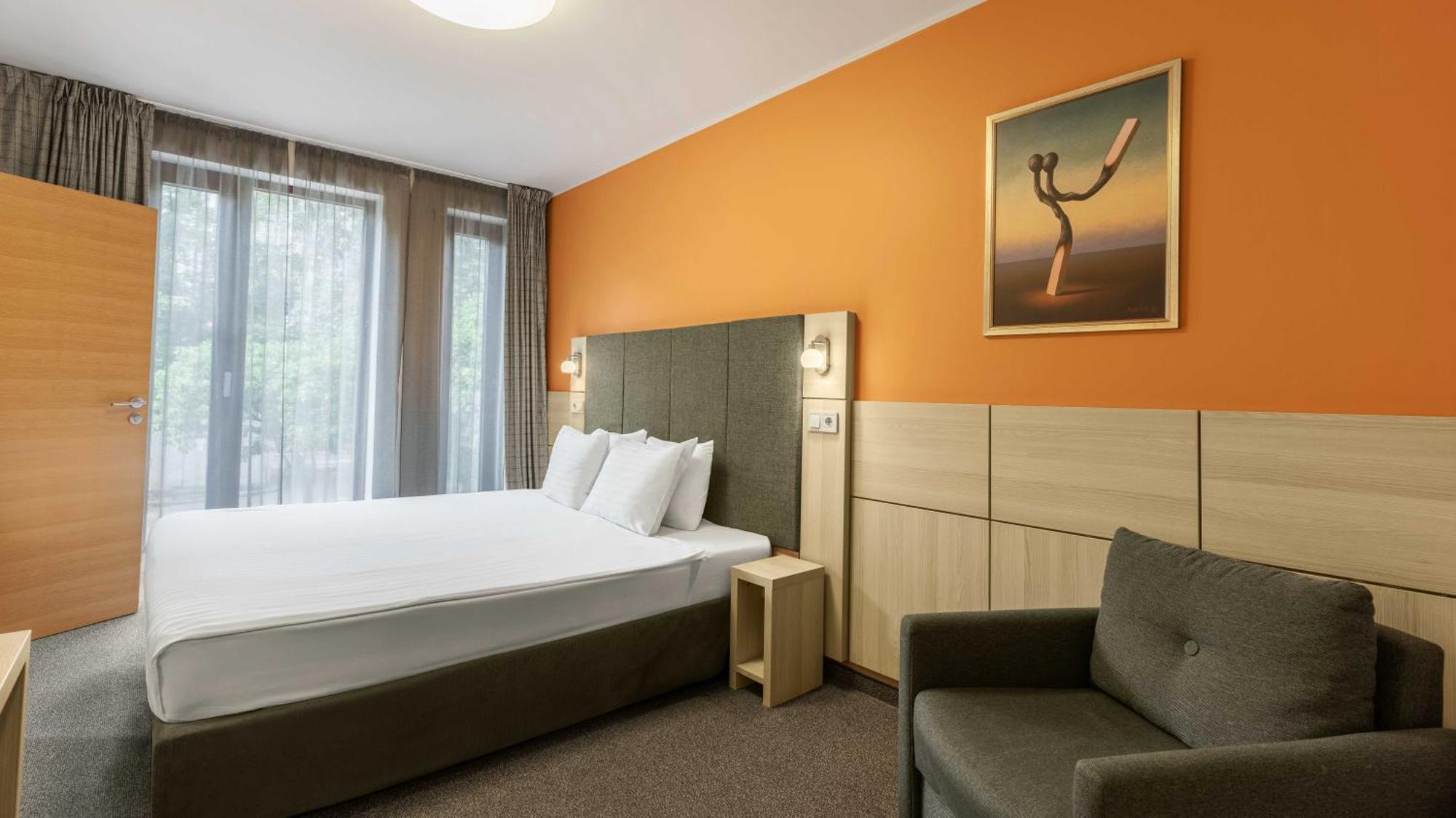 Wellton Riga Hotel & Spa Exterior photo